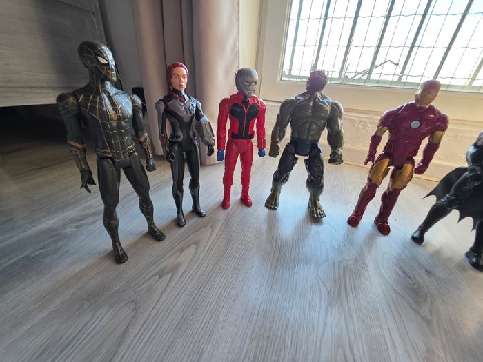 Marvel figurine  30 cm - photo numéro 4