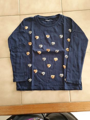 Tee-shirt manches longues bleu marine avec petit coeur 4 ans monoprix