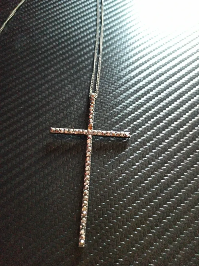 Sautoir croix - photo numéro 2