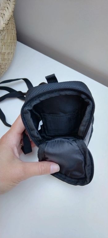 Pochette pour appareil photo numérique Cdiscount