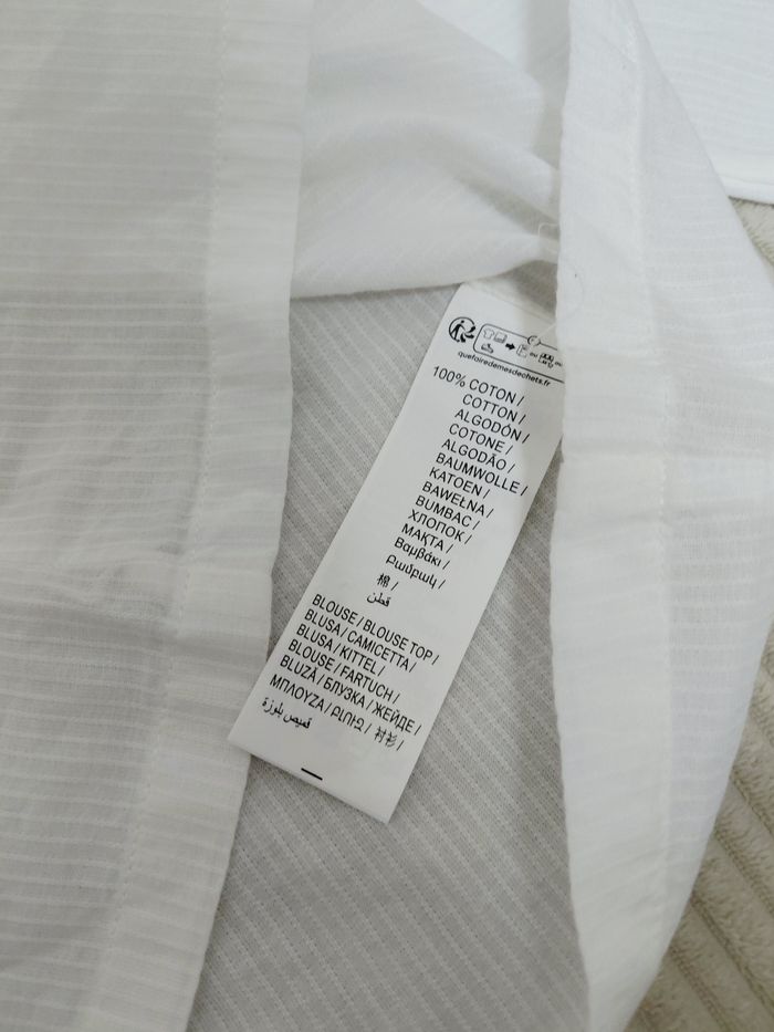 Blouse manches longues  blanche taille 36 mois - photo numéro 5