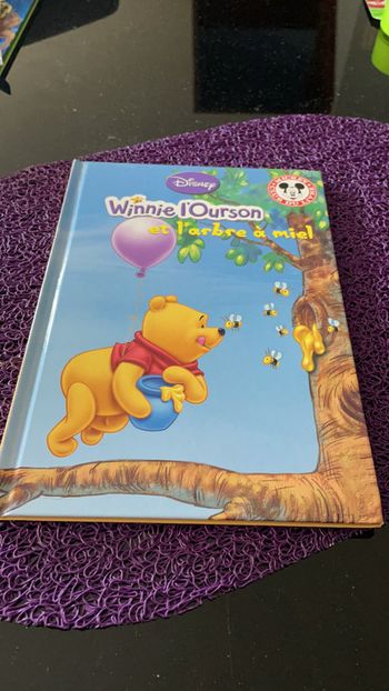 Livre Disney Winnie l ourson et l arbre à miel