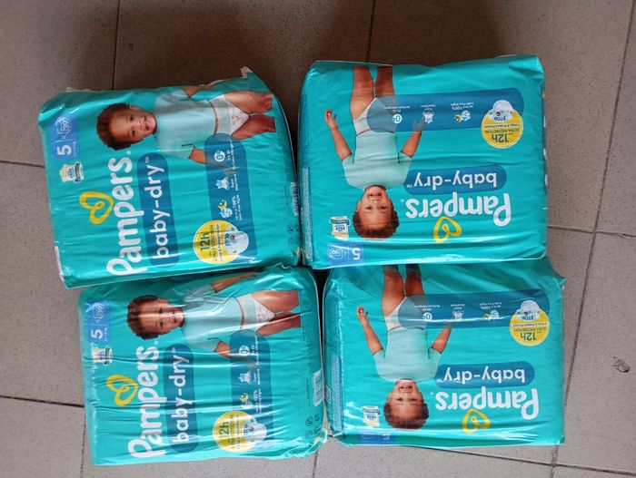 Couche Pampers taille 5