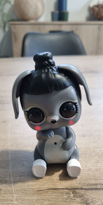 Lapin interactif LOL Surprise