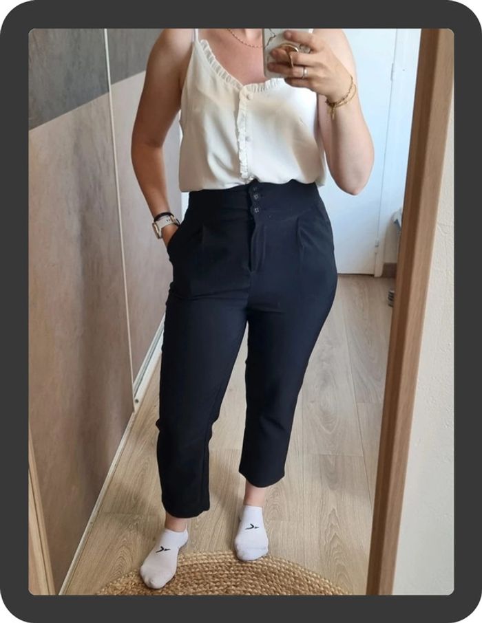 Pantalon noir - photo numéro 3