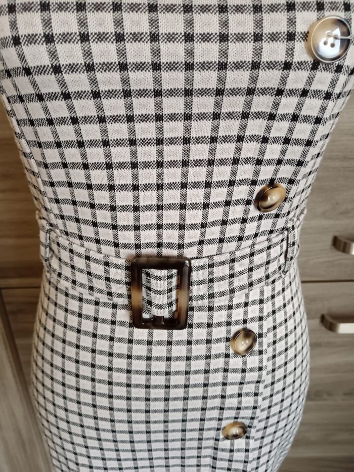 Robe taille S marque Tally Weijl - photo numéro 2