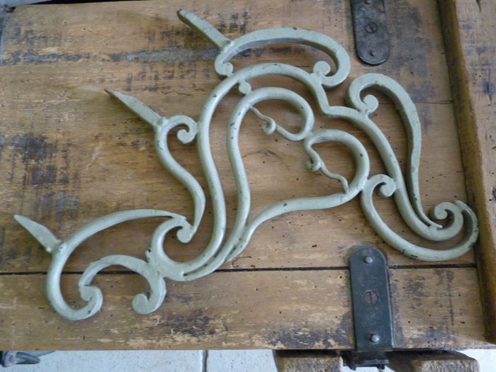 decoration exterieure fer forge coeur fabrication artisanale