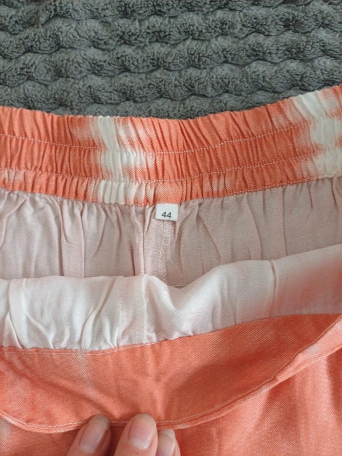 Short 44 - photo numéro 2
