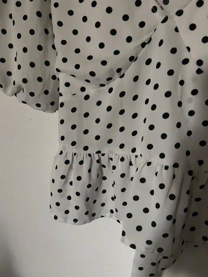 Blouse à pois - photo numéro 3