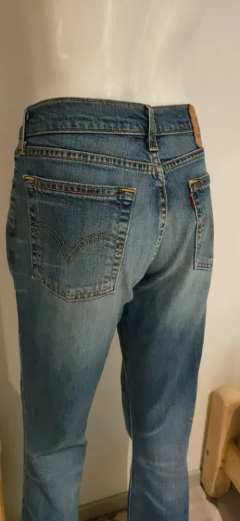Jean Levi's en très bon état !