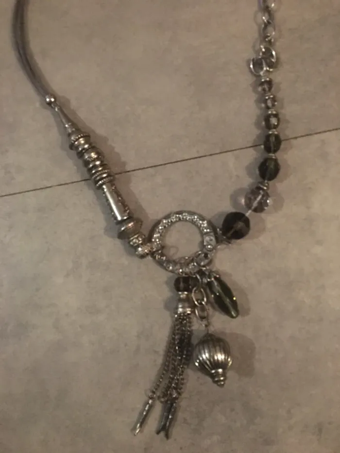 Collier - photo numéro 4