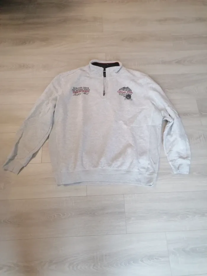 Pull C&A taille 3XL