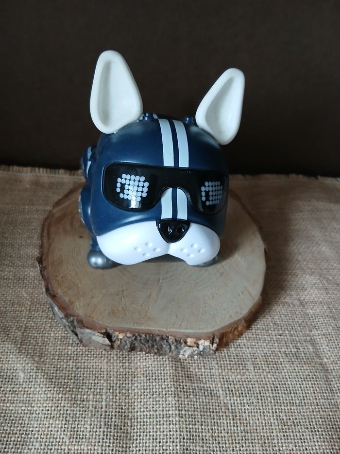 Chien robot bouledogue - photo numéro 3