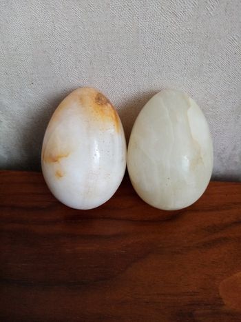 Objets déco : œufs en marbre