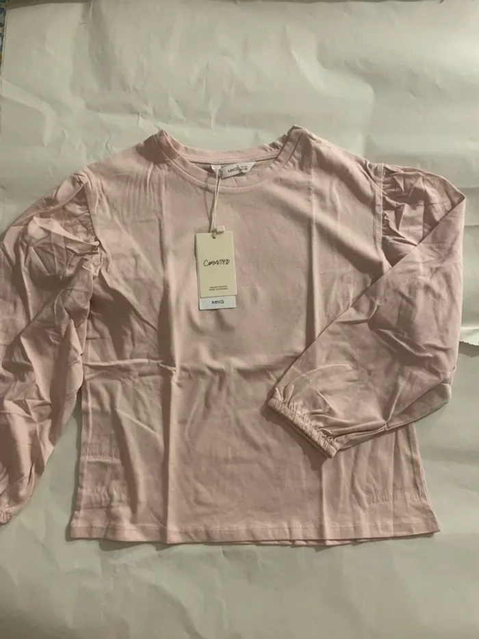 Mango t-shirt manche longue T 9/10 ans