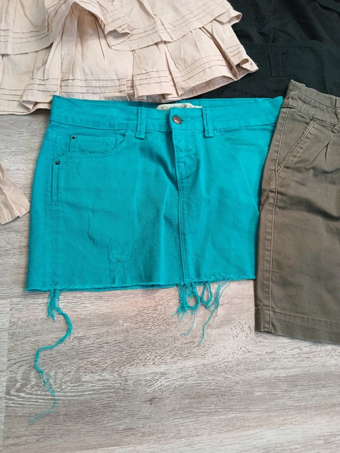 Ensemble jupes + 1 short noir - photo numéro 6