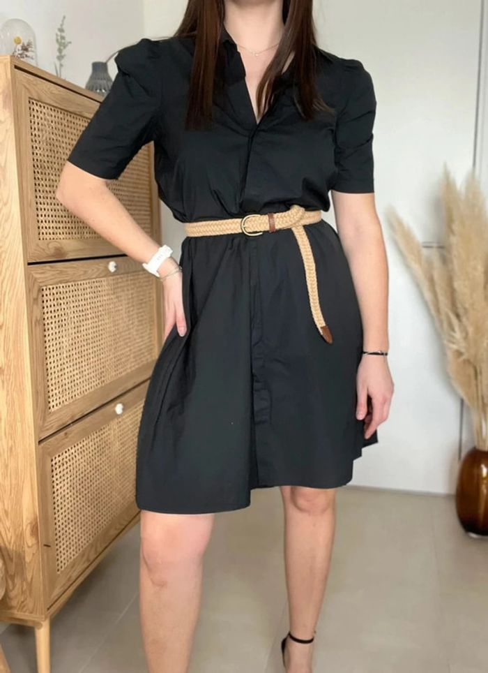 Robe noire Belair