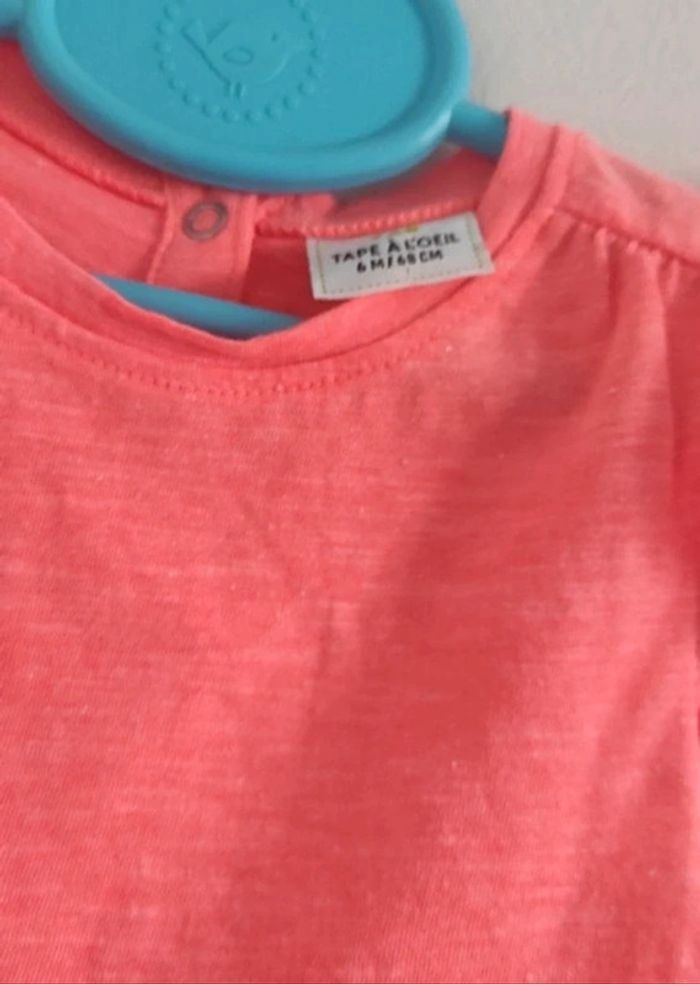 T-shirt fille 6 mois - photo numéro 2