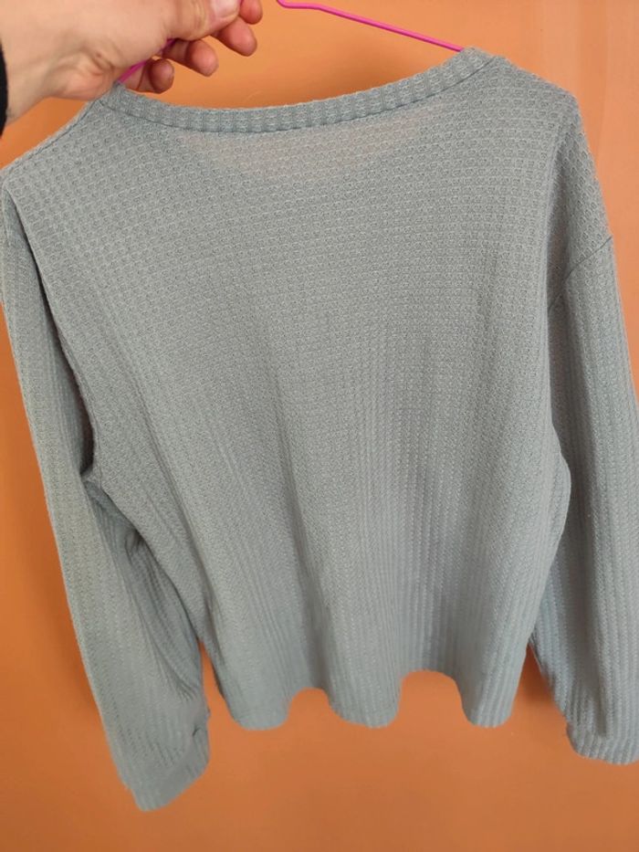 Pull très léger d'été - photo numéro 2