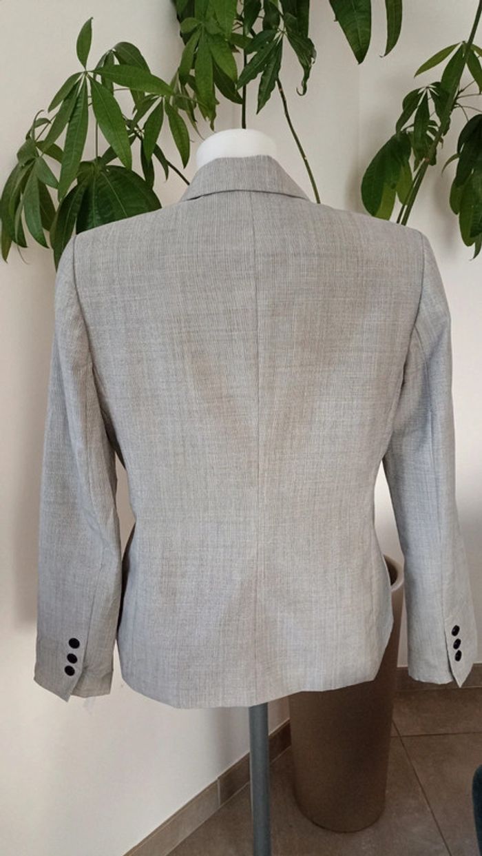 Veste de tailleur - photo numéro 3