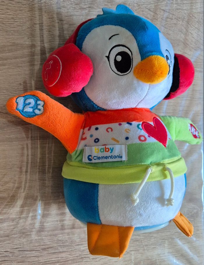 Peluche musical pingouin Clementoni Baby - photo numéro 3