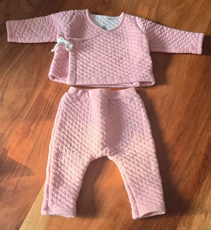 Ensemble Petit Bateau 12 mois - photo numéro 2