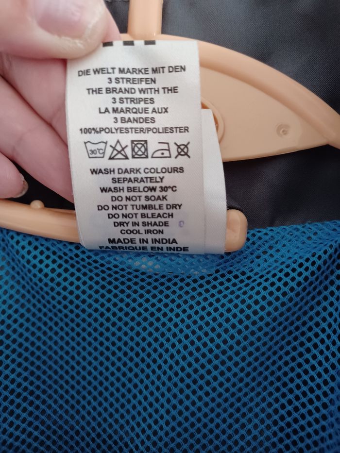 Veste Adidas grise bandes bleues Taille M Asian L Très bon état - photo numéro 7