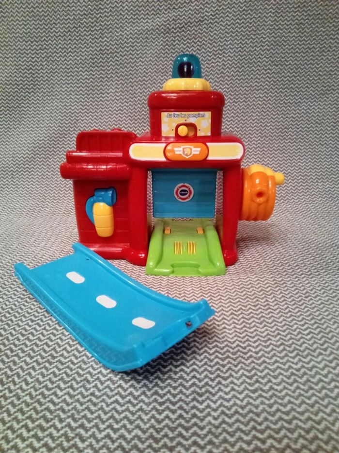 Caserne Au feu les pompiers ! - VTech Tut-Tut bolides - photo numéro 9