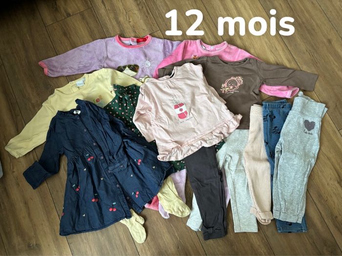 Lot vêtements fille 12 mois Pantalon Pyjama Haut