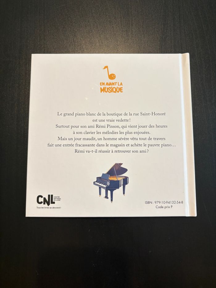 Livre Macdo -  Il faut sauver le piano blanc - photo numéro 2