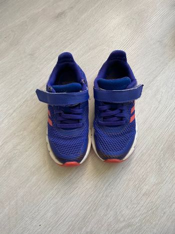 Baskets Adidas T28