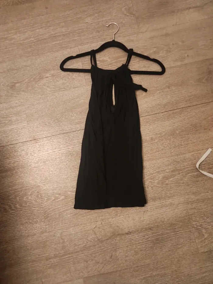 Vêtements femme - photo numéro 2