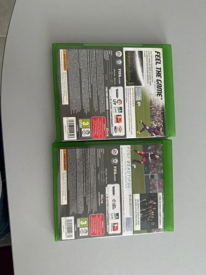 Jeux vidéos Xbox One Fifa 15 Fifa 16 - photo numéro 2