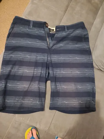 Short billabong taille 32