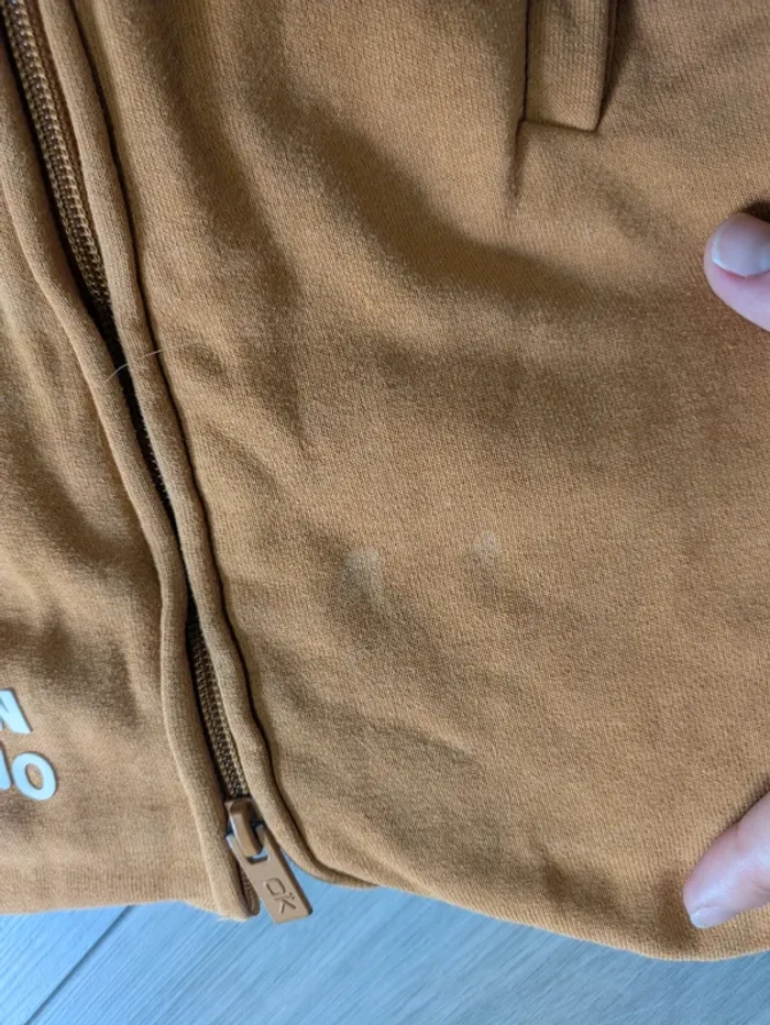 Veste moutarde Okaïdi 4 ans bon état - photo numéro 3