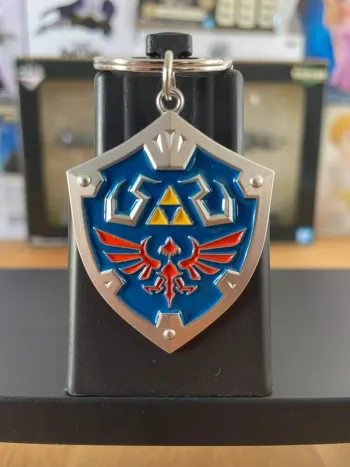 Zelda - Ichiban Kuji - Porte clés Métallique Bouclier Hylien