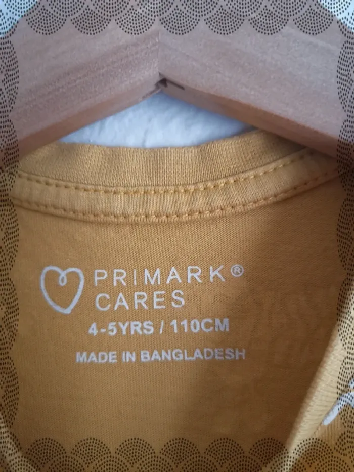 T shirt Primark 4/5 ans - photo numéro 4