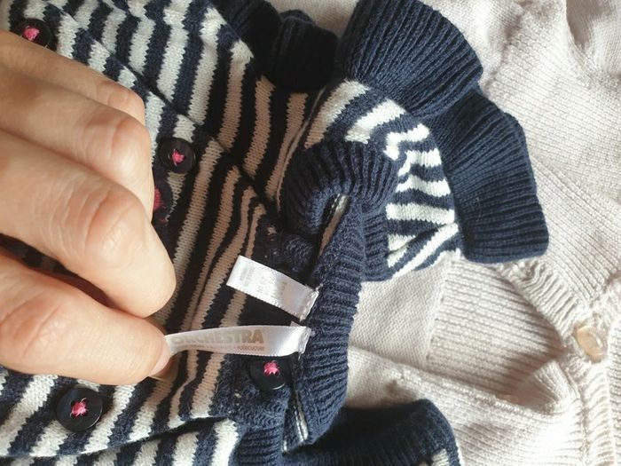Lot de 2 robe hivers + 1 bodys hivers +gilet offert - photo numéro 7