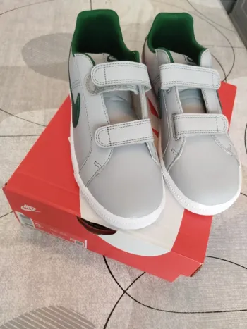 Baskets Nike neuves