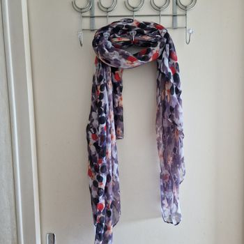 Chale echarpe fine fleuri