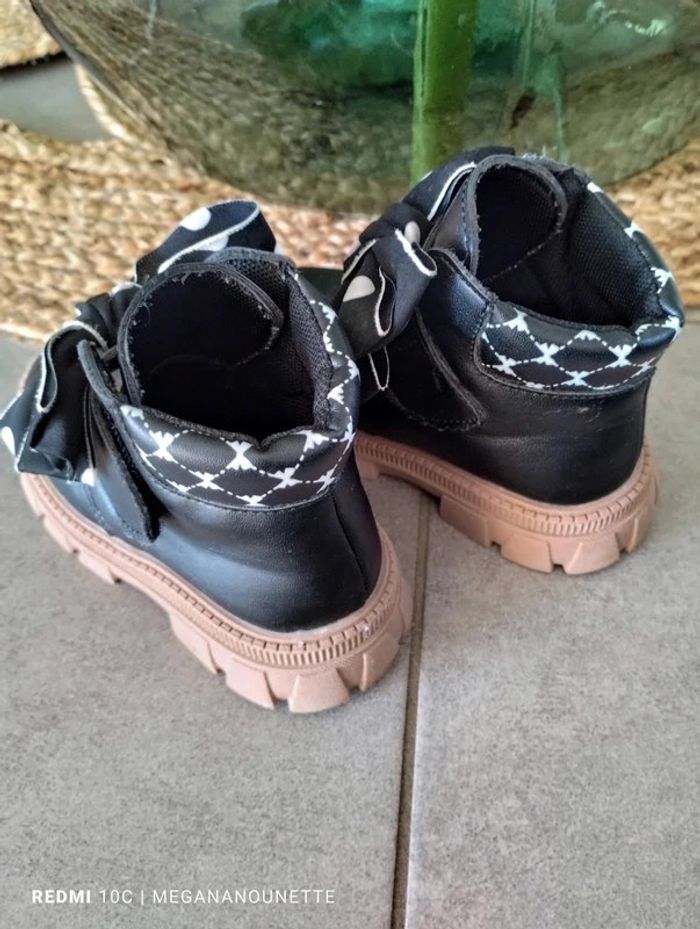 🦋 Jolies bottines nœud papillon P 25 Boutique Parisienne - photo numéro 5