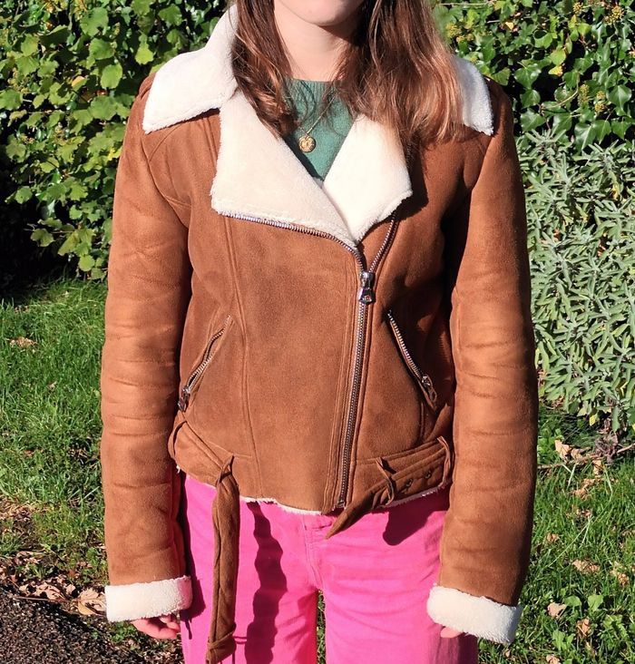 Veste en Daim Marron & Blanche Femme | Look Automne / Hiver 🍂🌾 - photo numéro 5