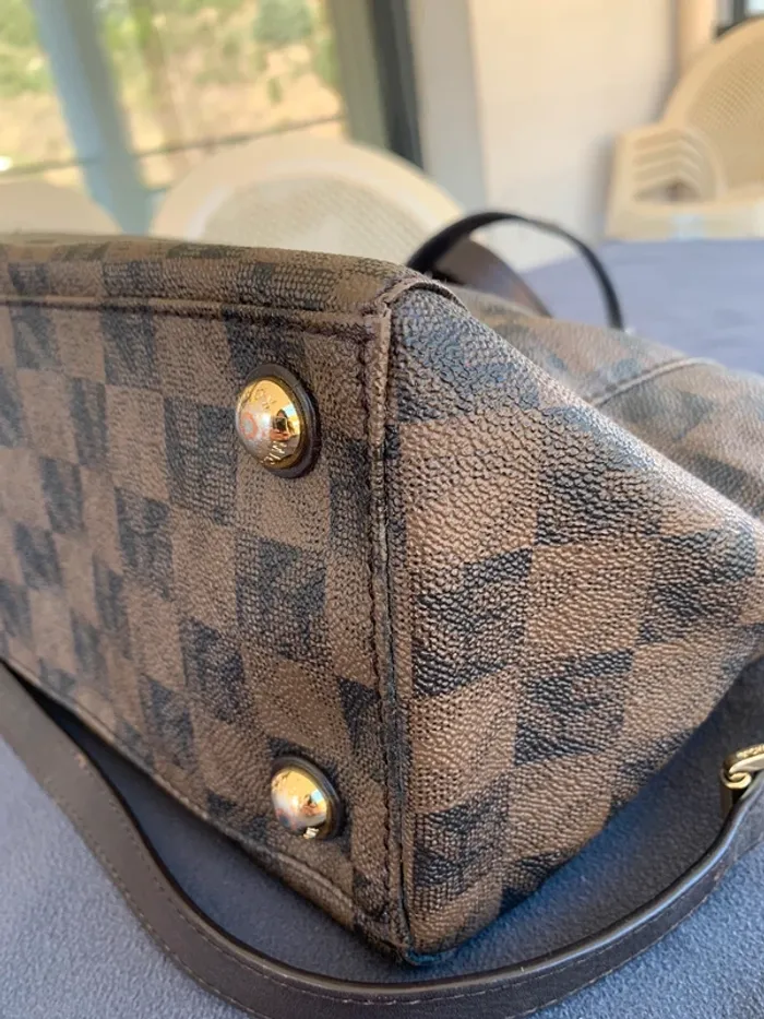 Sac Mickael Kors monogramme - photo numéro 12