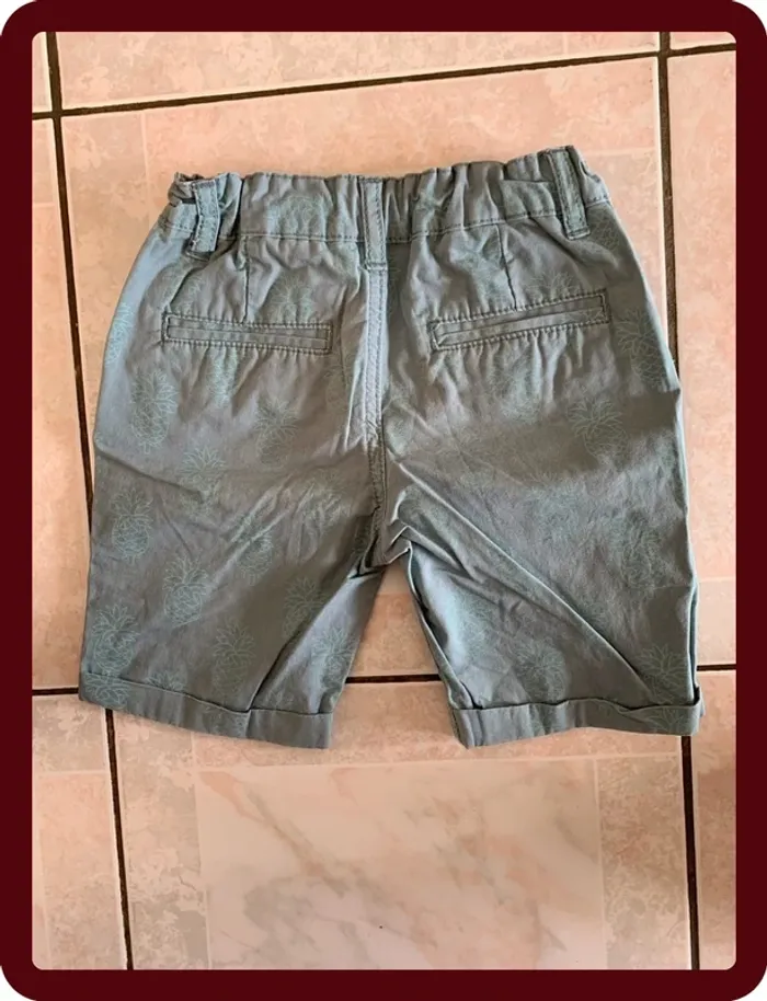 Bermuda chino
