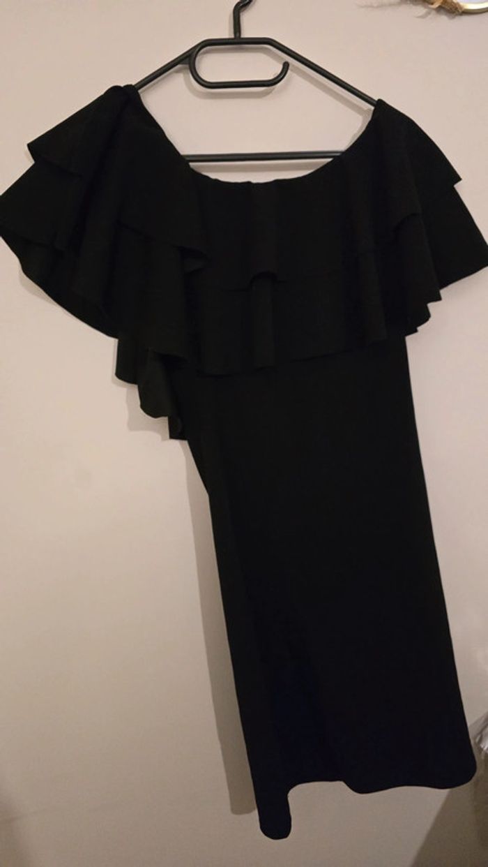 Robe froufrou noire - photo numéro 3