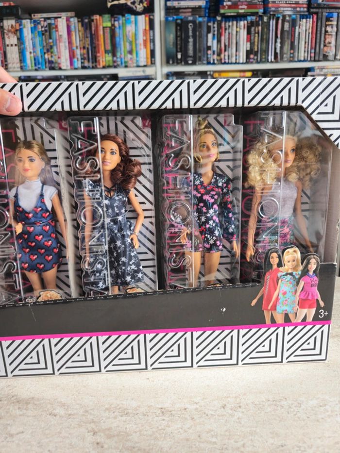 Coffret Barbie Fashionistas - photo numéro 4