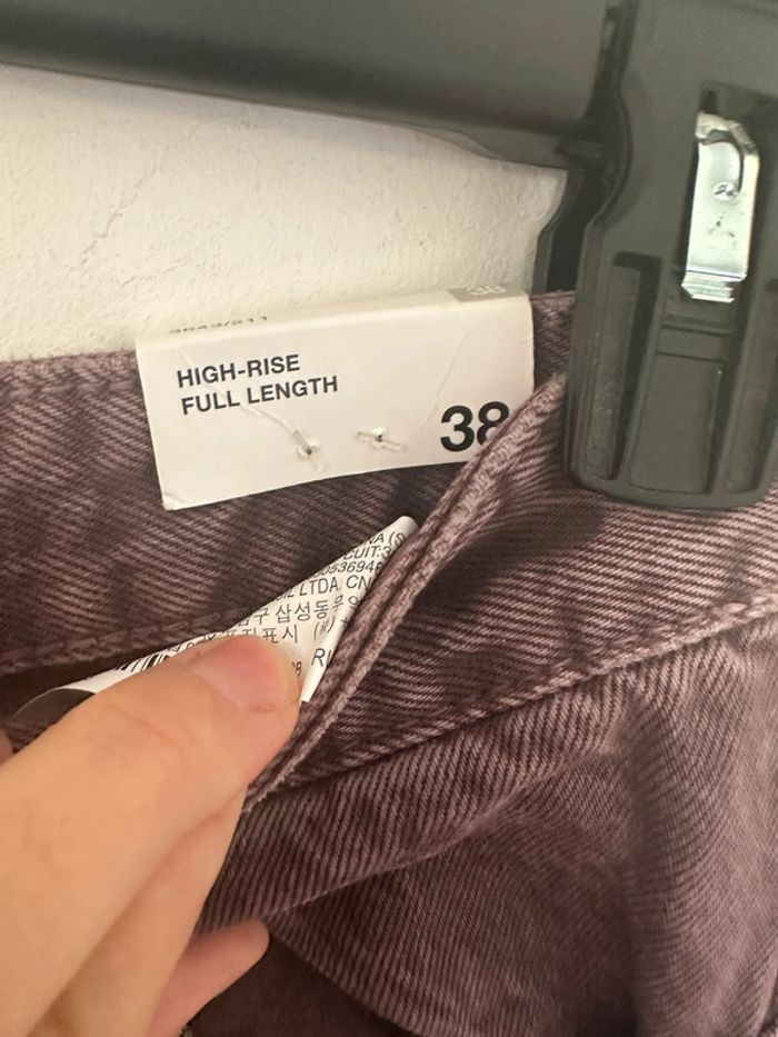 Jeans Zara neuf avec étiquette - photo numéro 4