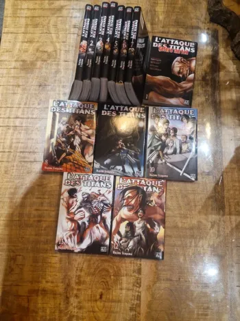 🇫🇷 13 Mangas L'attaque des Titans 1 à 12 et Before the fall 1