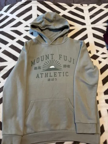 Pull à capuche