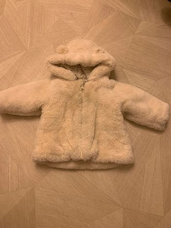 Manteau fourrure Kiabi 9 mois